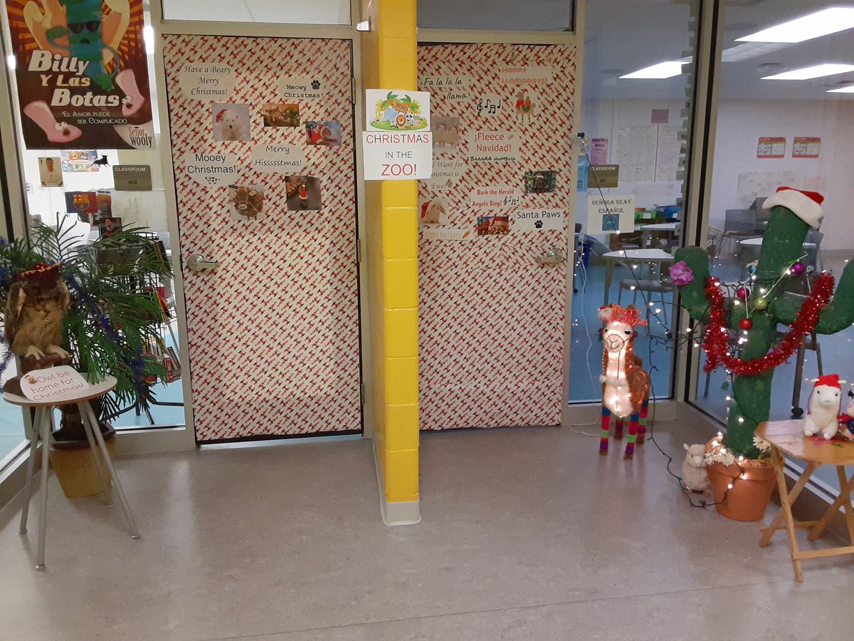 SraSeay's tweet photo. @MarysvilleECHS Foreign Lang./IT/Health Science dept has puns! Vote for us in the door decorating contest! I had so much fun with this. Profe Fencil and I have way too much random stuff in our rooms haha! #FleeceNavidad https://t.co/dQBPqiuD57