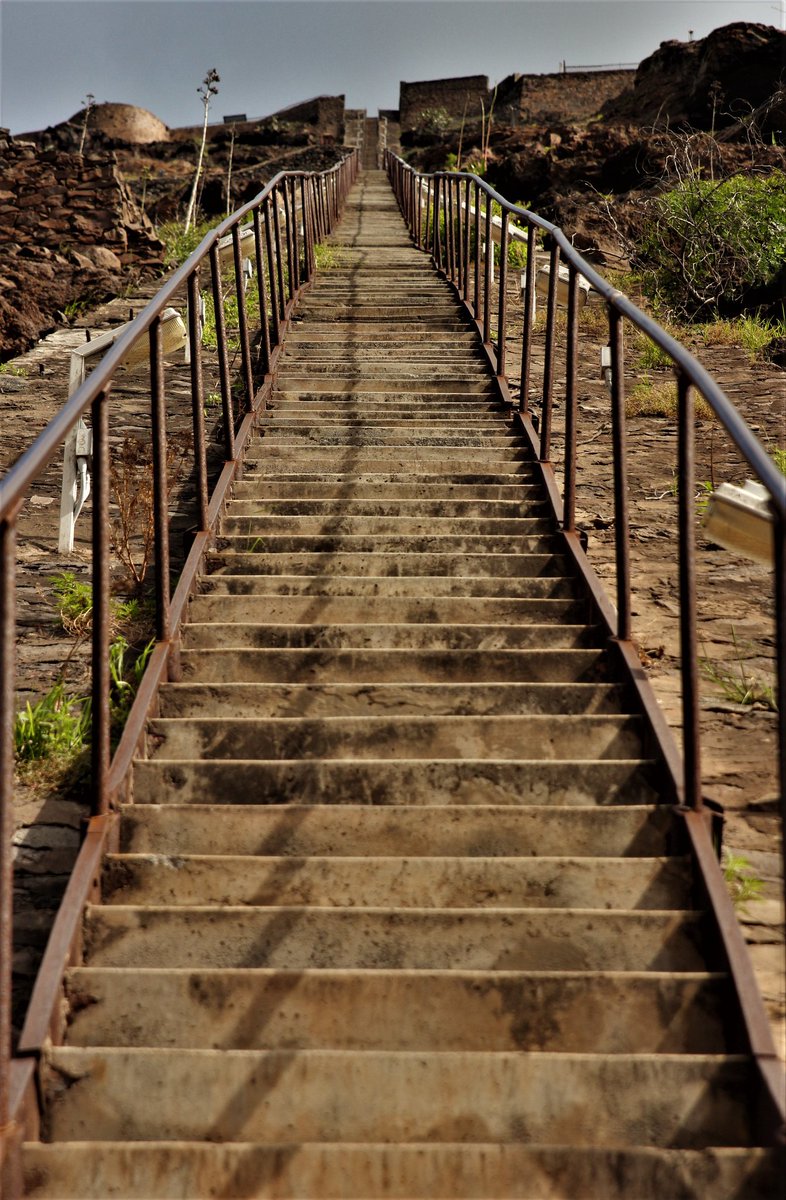 sthelenatourism's tweet photo. "There are no shortcuts to any place worth going."
Visit St Helena's Walking and Hiking page for inspiration https://t.co/RXOz660kJN on a variety of landscapes to explore when it is safe to travel again. #StHelena #WalkStHelena #UniqueStHelena https://t.co/c7wKvAYEPp