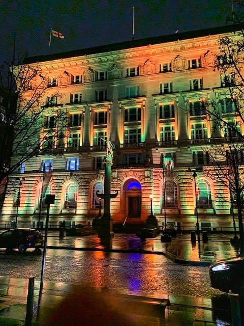 Don’t they look lovely? Huge thanks to <a href="/lpoolcouncil/">Liverpool City Council</a>
and <a href="/Everton/">Everton</a> for lighting up their buildings during #NGAW2020 to show support for the impact that cornea donors make.

Cornea donation can bring light and life to another family, and bring positivity at a time of great sadness.