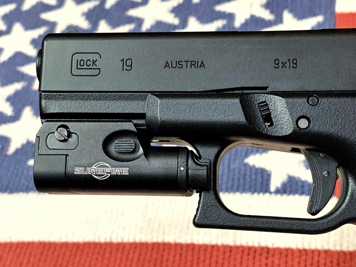 東京マルイ グロック19 gen3 XC1フラッシュライト付属 ASGK刻印