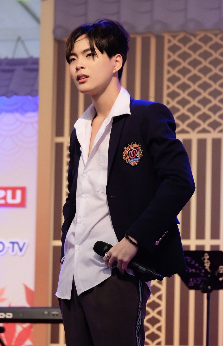 BeeBee_tsnl's tweet photo. On stage

#U_nique
#big_unique
#U_niqueofficial
@Focacci31393120

#เด็กดื้อที่แปลว่าน่ารัก
[ 201213 ] Central World https://t.co/mu98hed3SK