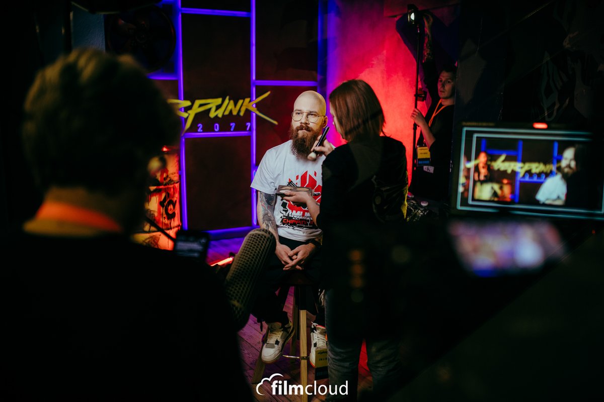 karolfilek's tweet photo. Mała zajawka z ostatniego planu zdjęciowego związanego z #Cyberpunk2077 dla @nvidia. Duma z całego zespołu!

NVIDIA + CD PROJEKT RED + filmcloud = ❤️ https://t.co/eokhcKmXYM
