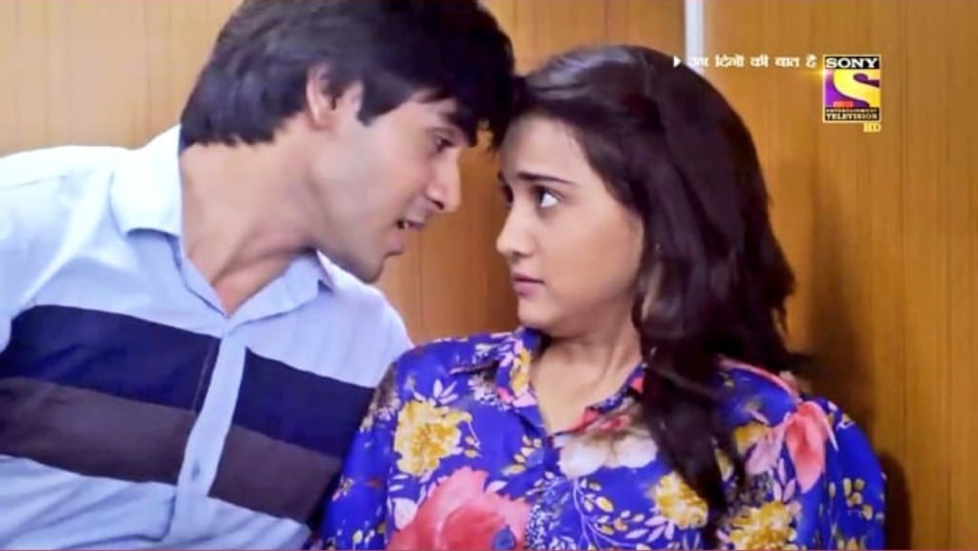Q : What brings tears of happiness in your eyes?A : Their happy moments of togetherness and love  #YehUnDinonKiBaatHai |  #YUDKBH