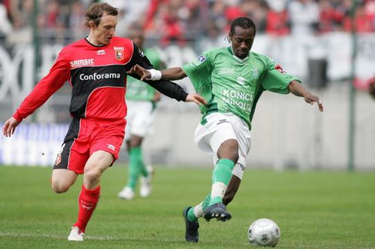 Didier Zokora fête aujourd\hui ses 4  0  ans. 

Happy Birthday Maestro !  