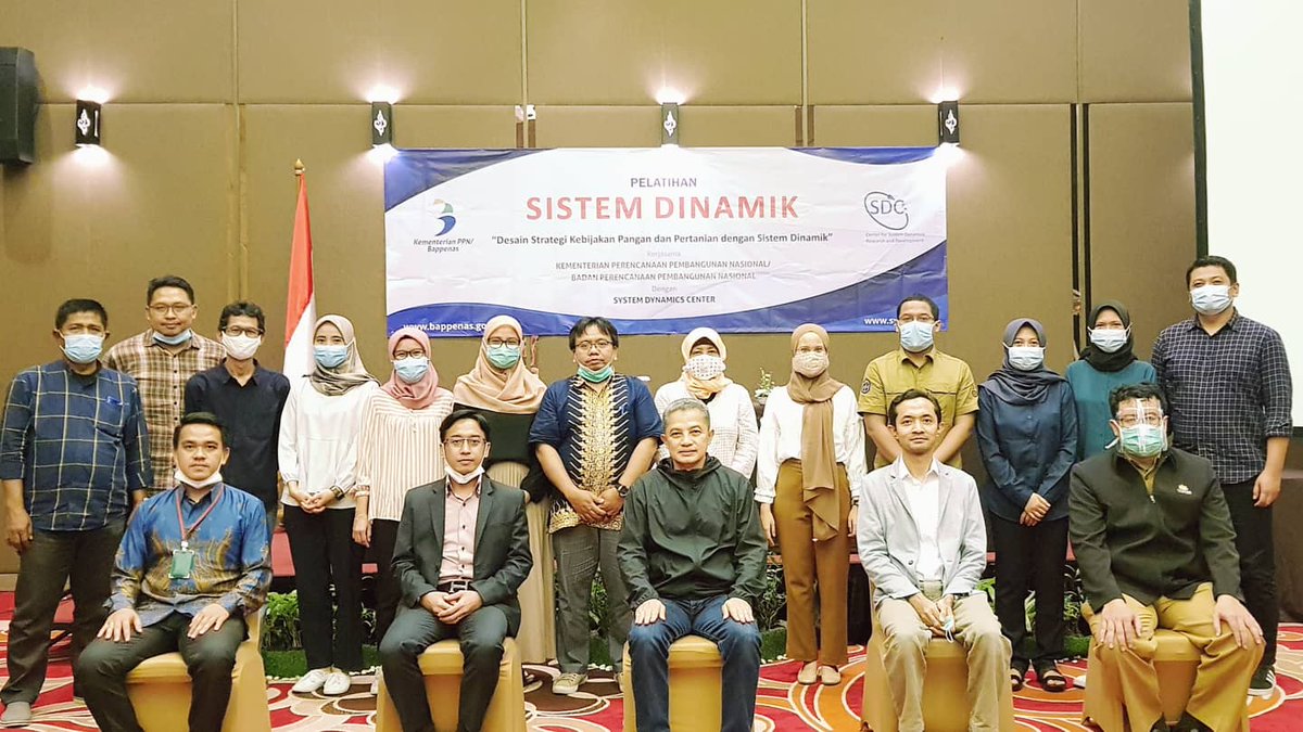 irmanf's tweet image. Pelatihan Sistem Dinamik dan Konsep Pengembangan Big Data yang Dinamis - BAPPENAS - Direktorat Pangan dan Pertanian. 

Sparta Hotel, Cirebon, 14-15 December 2020
Kerjasama Bappenas dan System Dynamics Center. 

#Bappenas #systemsdynamics #spatialdynamics #SystemDynamicsCenter