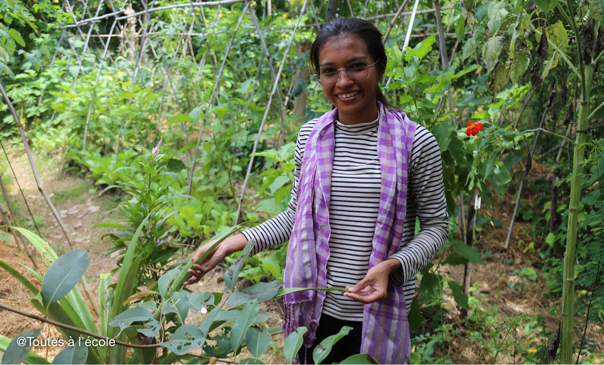 Stop Hunger (@stophungerww) on Twitter photo Partner of <a href="/toutesalecole/">Toutes à l'école</a> we support food self-sufficiency through the creation of a permaculture vegetable garden. Today it produces 3 tons & makes it possible to train schoolgirls & family farmers in eco-responsible farming to help feed young girls from very vulnerable families Partner of <a href="/toutesalecole/">Toutes à l'école</a> we support food self-sufficiency through the creation of a permaculture vegetable garden. Today it produces 3 tons & makes it possible to train schoolgirls & family farmers in eco-responsible farming to help feed young girls from very vulnerable families