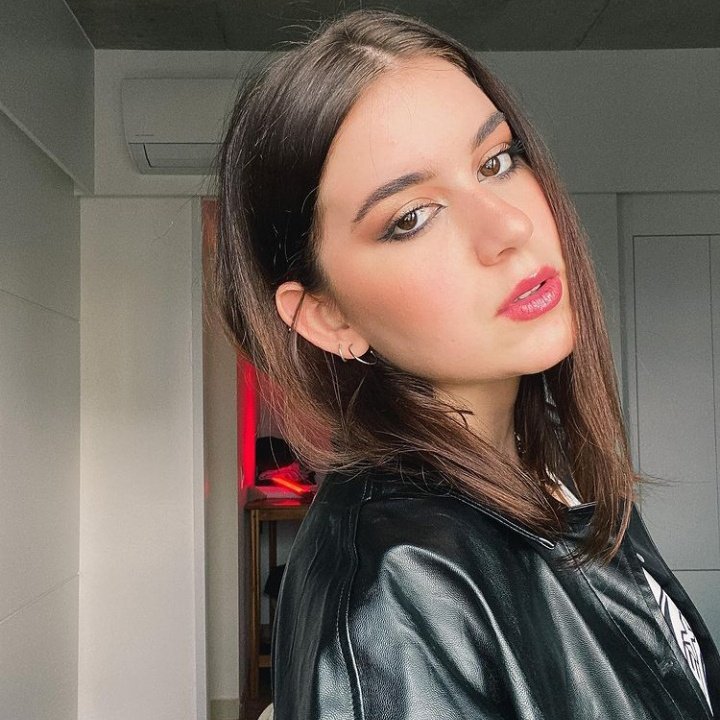 sofiasantinobr's tweet image. Hoje acontece o tão esperado Capricho Awards 2020. A live dos vencedores ocorrerá no Instagram da CAPRICHO (@capricho), ás 18h. A live contará com convidados surpresas e especiais. Será que veremos a Sofia lá? 👀

Acima de tudo, vamos torcer por ela como nunca! ❤️