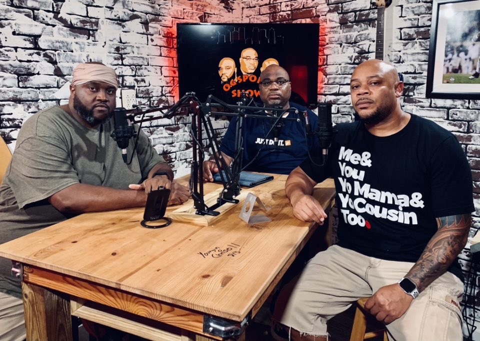 IsThisChuck's tweet photo. 🚨BYKE AGAIN!!🚨
New episode drops this afternoon!!
@BigB_OGSports @SloMo_OGSports
@SVM813 @GuruSpeaksPod
#OGSportsShow https://t.co/OuTSnJhu0B