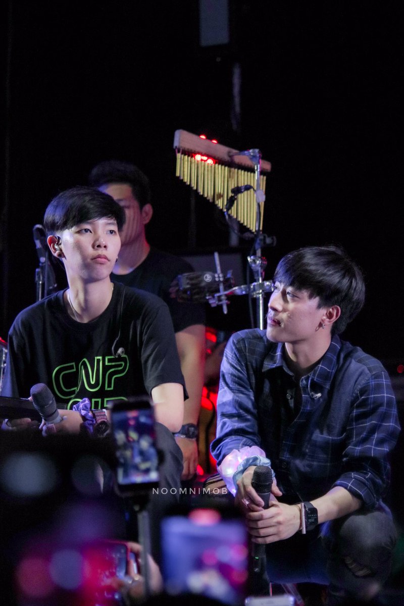 noomnimob's tweet photo. 🎄❤️
#นุ๊กปาย #นุ๊กธนดล #ป๊ายปาย #ป๊ายปายโอริโอ้ #ฉัตรนภา #คุณนุ๊ก #ธนดล #ต้าววาฬ #ต้าวฉลาม https://t.co/0LdZA53IHx