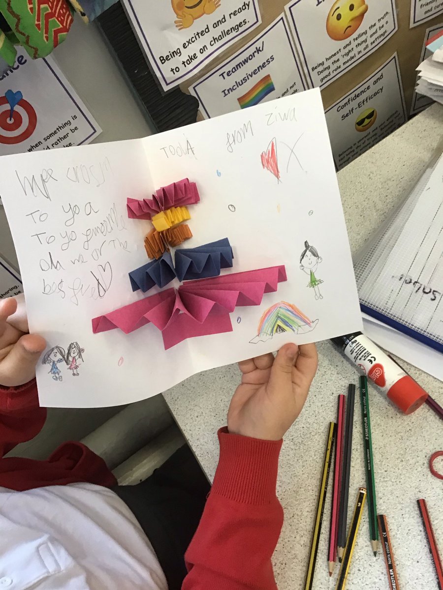 knightontmet's tweet photo. Y3 getting creative with their Christmas cards this afternoon, as we begin Christmas week at Knighton Mead!🌈 #christmasweek #community #actsofkindness #TMETCreativity https://t.co/kZwDTyv7B2