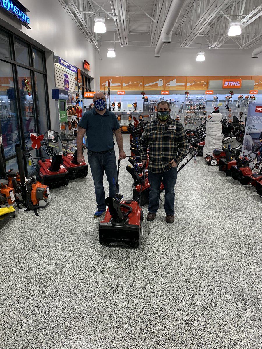 DoCutsEquipment's tweet photo. Congratulations to Dan Boss, weekly prize winner in the Do-Cut Big Dig contest, thanks for watching!
@21wfmj
#docut #21wfmj
@stormtracker21
@docut
@wfmjtoday
@21wfmjnews https://t.co/XGgZPR5Ilm