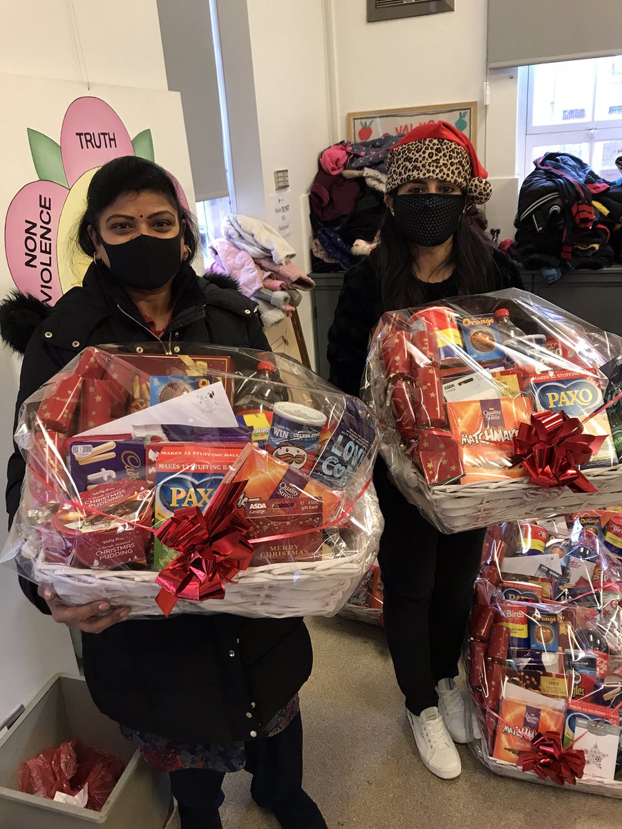 AbbeyMead_TMET's tweet photo. A huge thank you to Project MK for their extremely generous Christmas Hamper donations which will support identified Abbey families who are most in need this year🤩 #community #character #charity @sheenathakrar https://t.co/AtawD34OkV