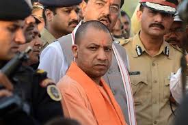 Véronique Bouillier’s ( @ceias_fr) portrait of  @myogiadityanath delves into the theological sources of his power and she shows how he drew his legitimacy from his control over the  #Nath Yogi sect and the  #Goraknath monastery.  https://journals.openedition.org/samaj/6778 