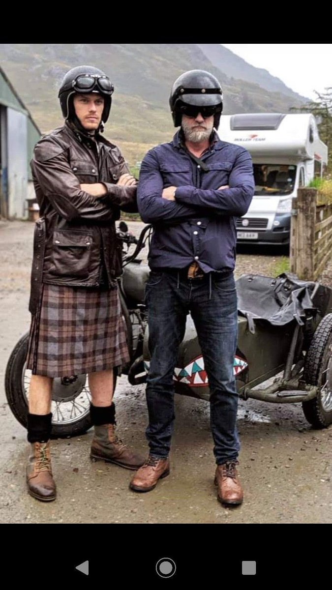 scrapmymemories's tweet image. After the huge success of hiding in my closet for #SaveASeatForSam I’ve wrapped the gifts and cleaned out some space creating my “FAN CAVE”. Next up for viewing will be Men in kilts. @MenInKiltsSTARZ #SamHeughan #meninkilts #comingsoontoafancavenearyou #GrahamMcTavish