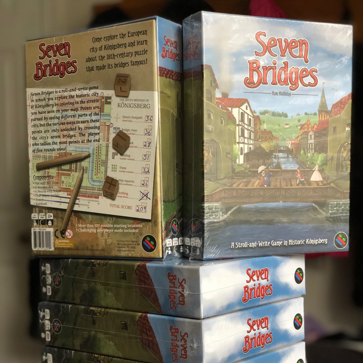PuzzlingPixel's tweet photo. Something arrived at the warehouse today. Keep your eyes peeled for general availability and more info. #strollandwrite #rollandwrite #sevenbridges #7b #boardgames https://t.co/ohyBONUSt7