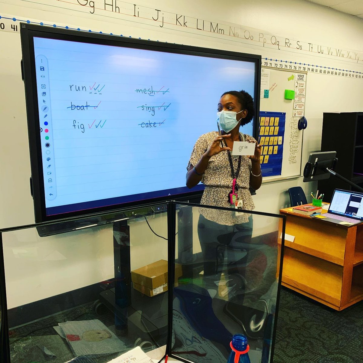 DiscoverOJA's tweet photo. We want every student, parent, and teacher to feel safe during these extraordinary times. That’s why we give students the option of either in-person or virtual classes for the 2020-21 #school year. More information about OJA available here: https://t.co/gqbKu9ptSr https://t.co/CV8NOXTBO3