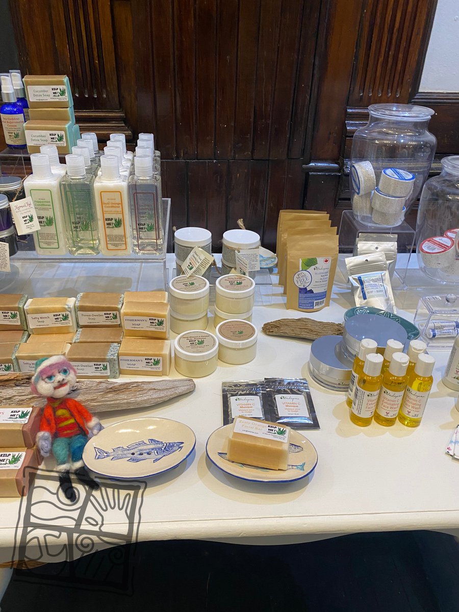 CraftCouncilNL's tweet photo. Yesterday, we found Pop hanging out with Kelp Me and Indigena Skincare 🌊🌿 Visit the Pantry at 155 Water Street to spot Pop and be entered to win a prize pack valued at $250!
#PopInTheShop #ElfOnAShelf https://t.co/LyfZzuJfJB
