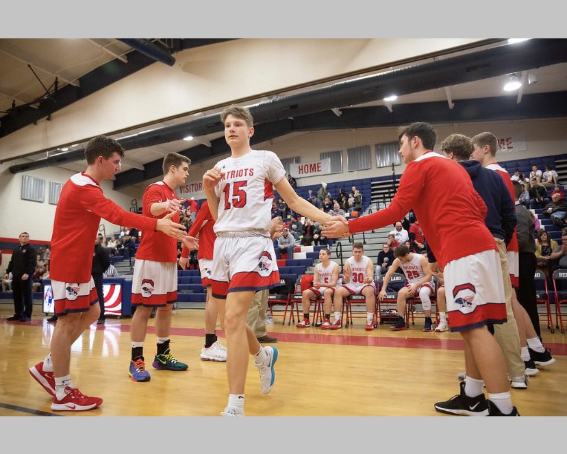 RLRedSea's tweet image. Happy birthday #15. We miss you big guy❤️#llcp #Patriots4Life