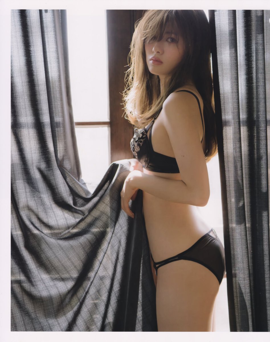AKBoobs48's tweet photo. Shiraishi Mai (from her 2nd photobook "Passport") #Maiyan #ShiraishiMai #Nogizaka46 #AKBoobs48

Figured I wouldn't post NMB girls for a change https://t.co/JR6Itr6Oxe
