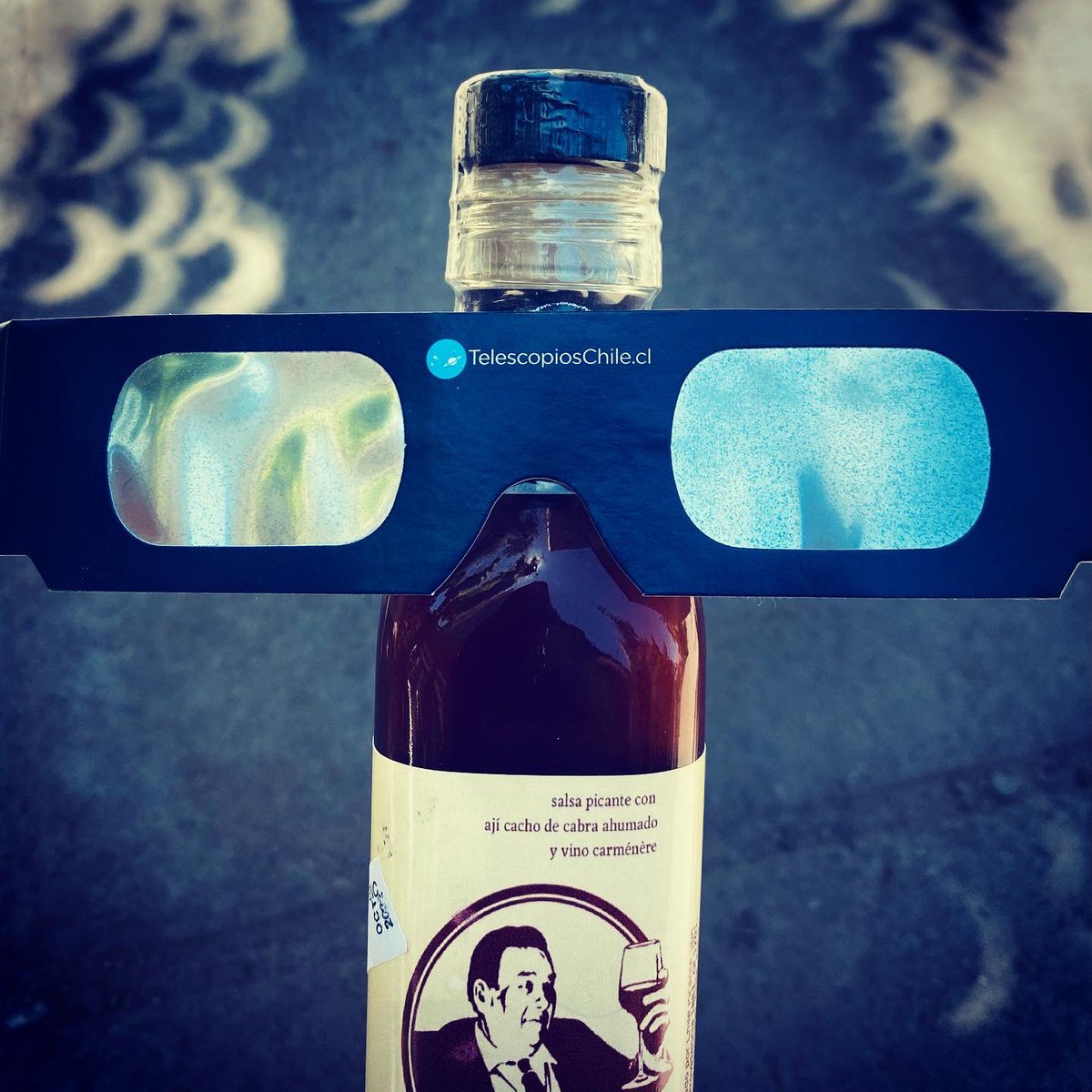 _ChilePicante_'s tweet photo. A esta hora #ModoEclipse #Eclipse2020 https://t.co/h4ZKqHgHIa