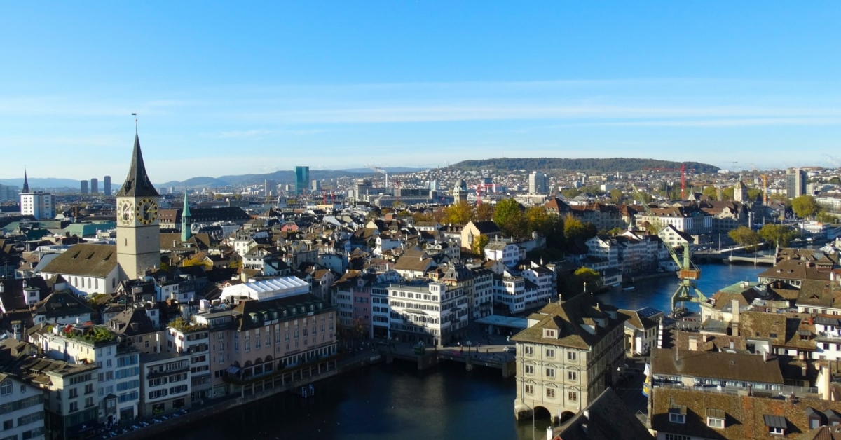 quickbitcoin's tweet image. Crypto Bank Sygnum Tokenizes Shares, Eyes Public Offering dlvr.it/Rnd0Jx