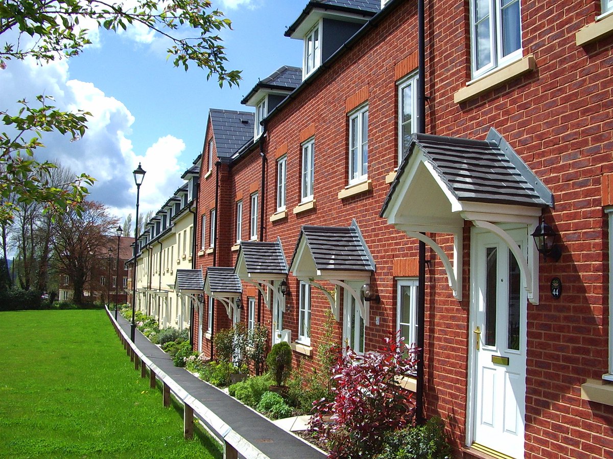 ArmourWindows's tweet photo. Upgrading the windows &amp; doors in your house can help re-ignite a love for your home!

Contact us today for a quote!

024 7661 4818 https://t.co/ELnG72IM3T