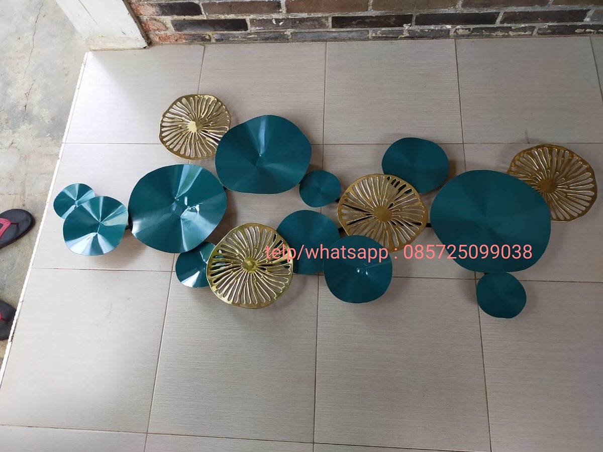 Kuningantembaga's tweet photo. Kerajinantembaga
Kerajinankuningan
Tembagaboyolali
Pengrajintembaga
Pengrajinkuningan
https://t.co/oBpUAYg0XR
Walldecoration | artwork | walldecor | wallart | hiasandinding | pajangandinding
Telp/whatsapp : 085725099038 https://t.co/zJ5hljZ4Mj