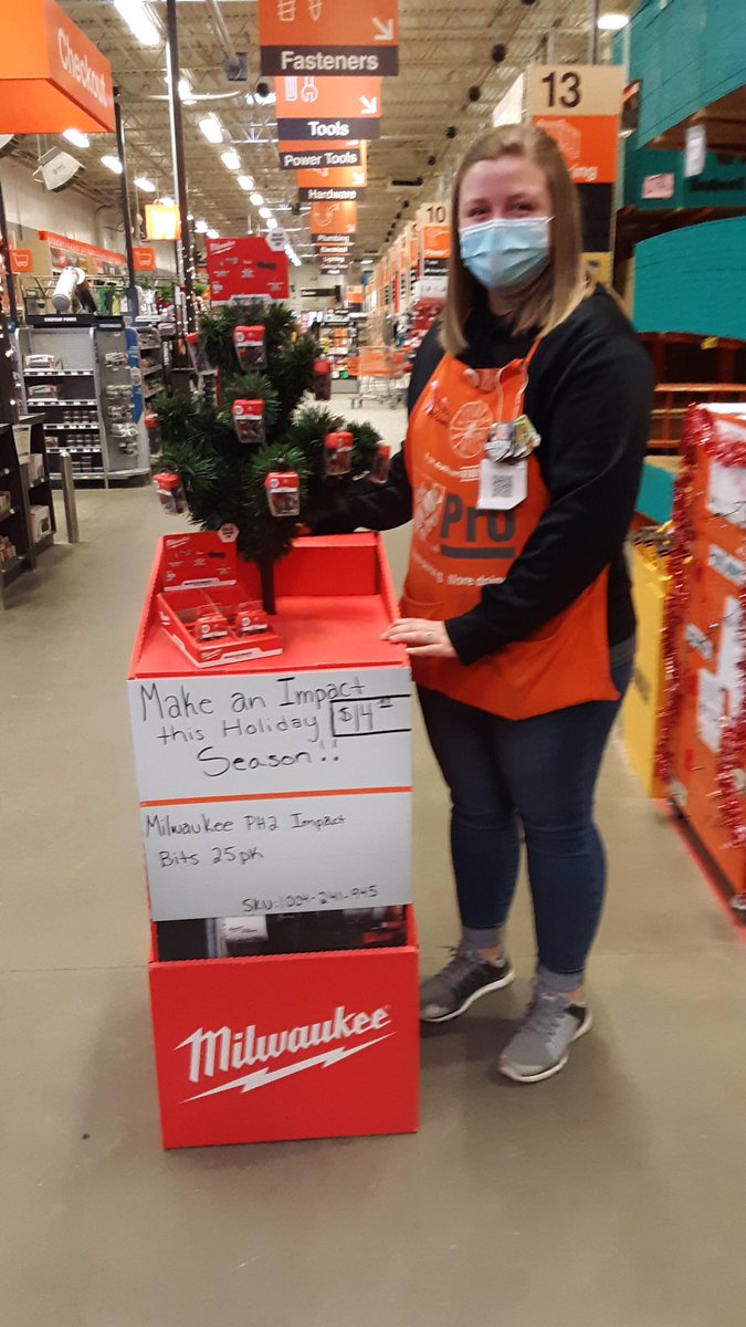 bryan_greenough's tweet photo. Sabrina driving her SKU for associate development with a custom wing stack. Awesome job! @brian_elchert @THD3882 @MeganTorresD104 https://t.co/MFAdWrUT4T