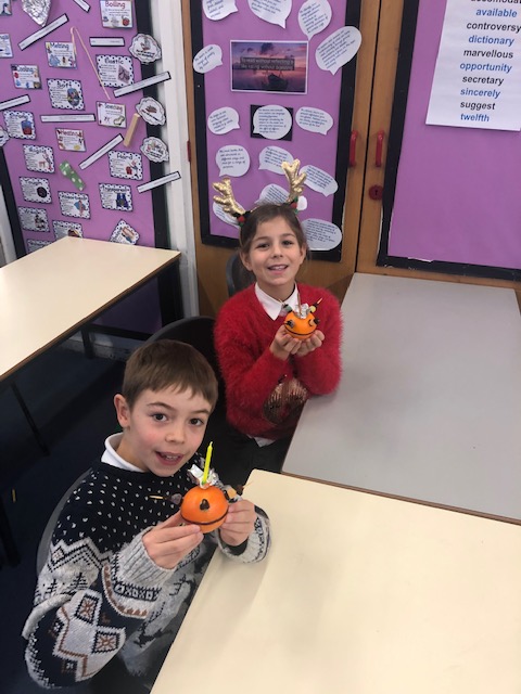 ClaygatePrimary's tweet image. As part of our topic learning about #Christianity and light, Rowan class have been enjoying making #Christingles. Don't they look wonderful!
