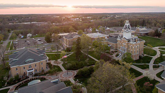 hamp_jake's tweet photo. Extremely blessed to announce my commitment to further my athletic and academic career at the prestigious Hillsdale College! #StrengthRejoicesInTheChallenge @CoachBradOtter @mdwestathletics https://t.co/tC49HY0BH4