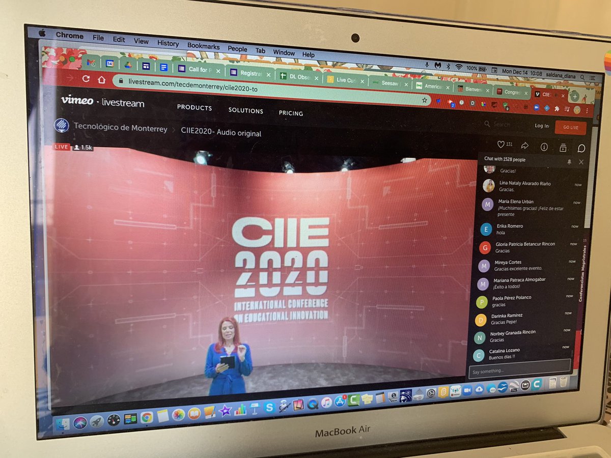 dianasaldana's tweet photo. En el #CIIEtec ahora desde casa. 👩🏻💻 ☕️ #quedateencasa #DistancelearningASFM @dougfrankish https://t.co/27z0uZZuck