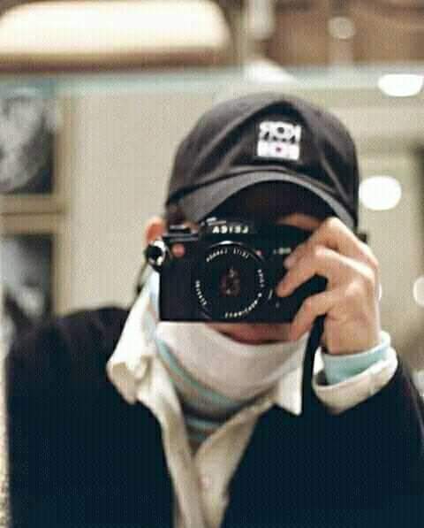 Pecandurindu131's tweet photo. My mind gets better when I see your smile everything about you is medicine to me, i love you @ikon_shxxbi 

#iKONICSelcaDay
#iKON #RememberHanbin
@YG_iKONIC
#HANBIN https://t.co/rmvPSM52hh
