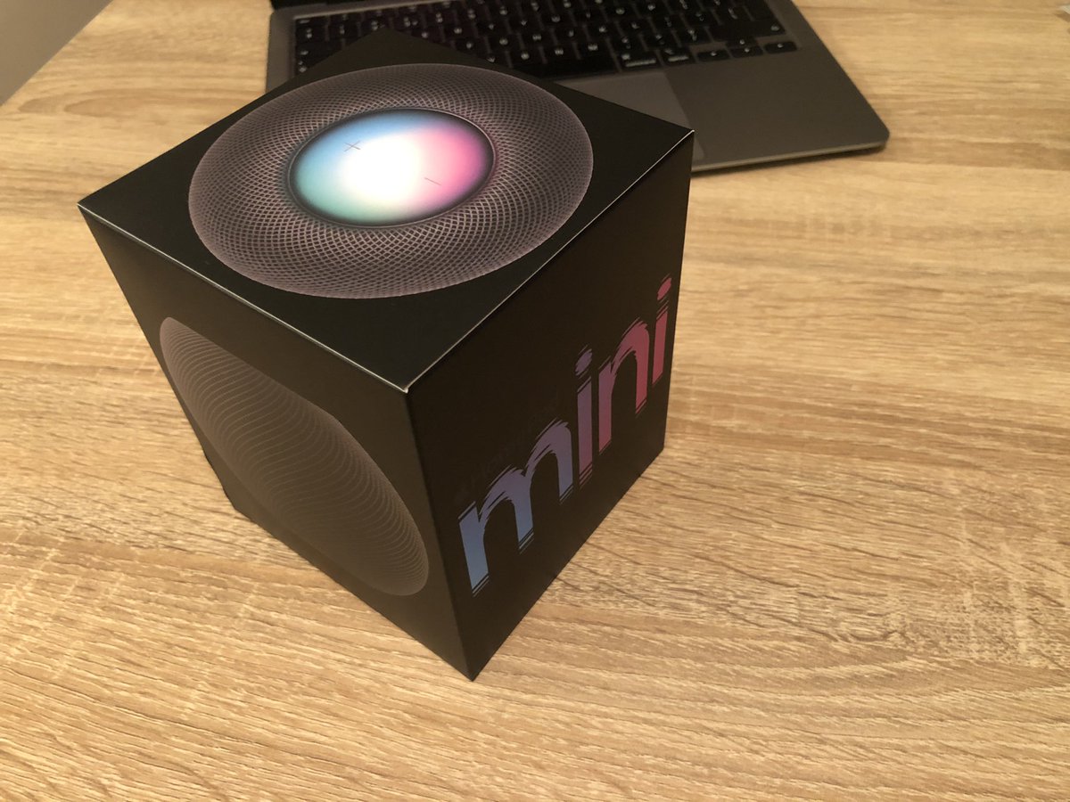 THESWANSTER's tweet photo. Yaaaaaas its here! #HomePodMini https://t.co/xiUHg8BVKn