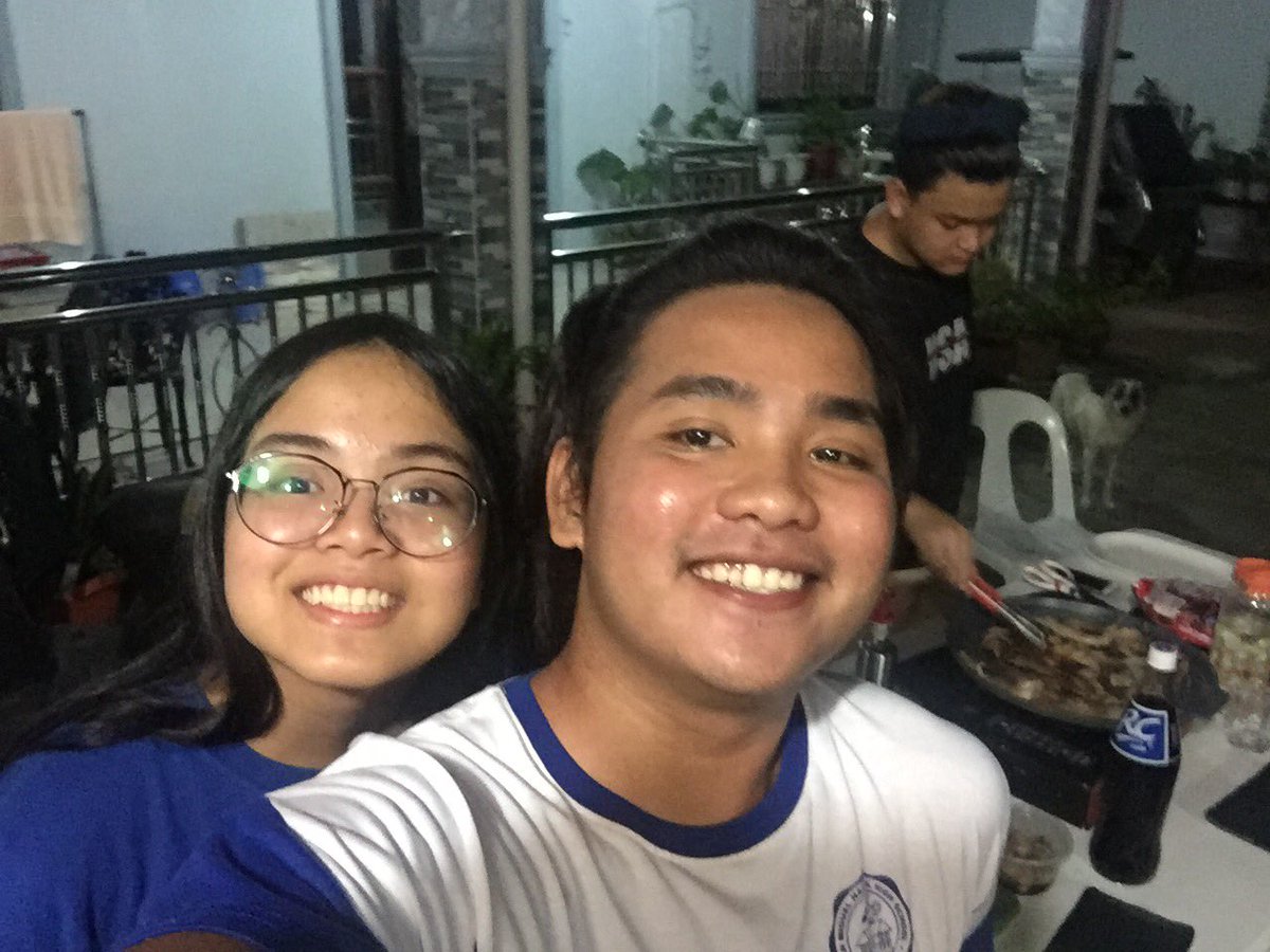 reynaldunio's tweet image. Kain daw kami sa labas 
Aba pag labas ko 
Ayan jusqo 
#lateups