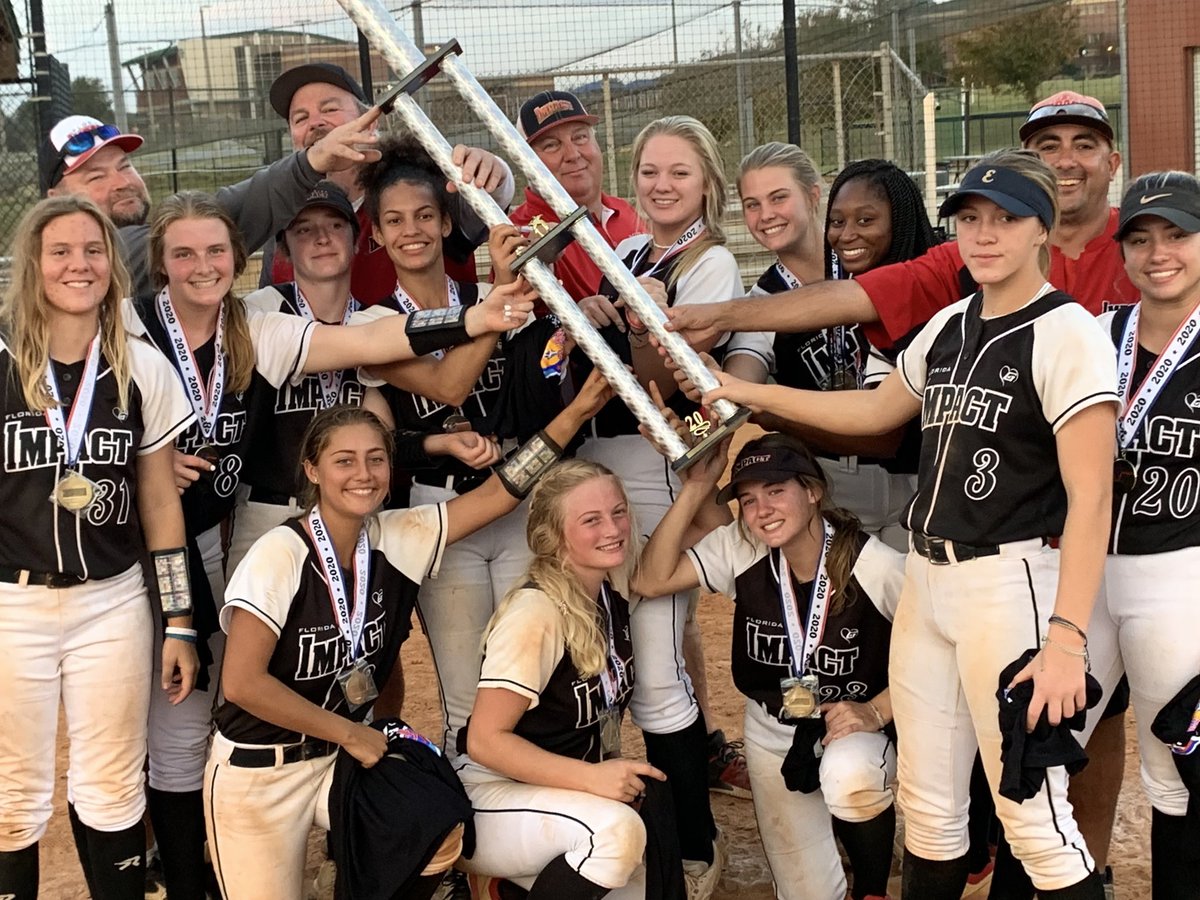 BergenShannan's tweet photo. And that’s a wrap for 2020!💪🥎
@FLImpact04
@PaigeBergen2
#PGFCHAMPS
#impactstuds https://t.co/mnp9SgdNi0