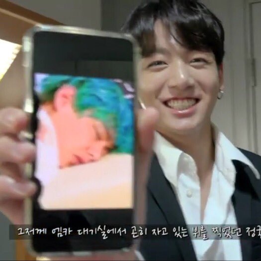 Taegether 🕷️🕸️ tweet media