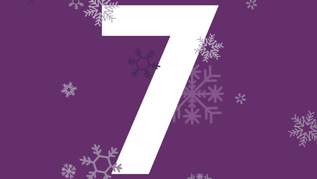 boosterjuice's tweet photo. 🌟BOOSTER JUICE'S 12 DAYS OF GIVEAWAYS🌟 
DAY 7 - Enter to win a holiday prize pack, including a limited edition Booster Juice hoodie, perfect for sweater weather! We will announce winners at random!
✅Retweet a giveaway post(s) 
✅Like the post 
✅Follow @boosterjuice on Twitter https://t.co/fn1hu6r42L