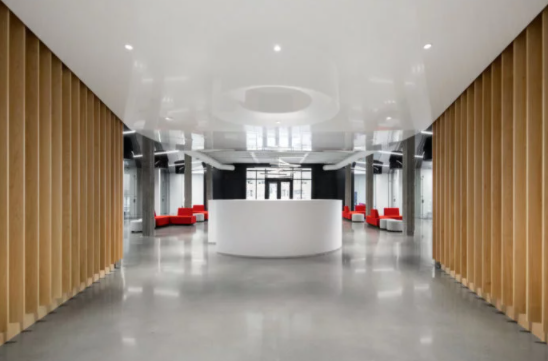 HealthandTechEU's tweet photo. #HealthTech [#IntelligenceArtificielle]💡En quoi consiste le *HUB MONDIAL EN #IA* créé par @Servier au sein de l’incubateur @CentechMTL de Montréal #CollisionLab ? Réponse par ici 👉https://t.co/14q5JrnUkq
- Servier devrait consacrer ~3M$ (2,4M€) d’ici 2022 à ce nouveau hub - https://t.co/L2jYLoxvT2