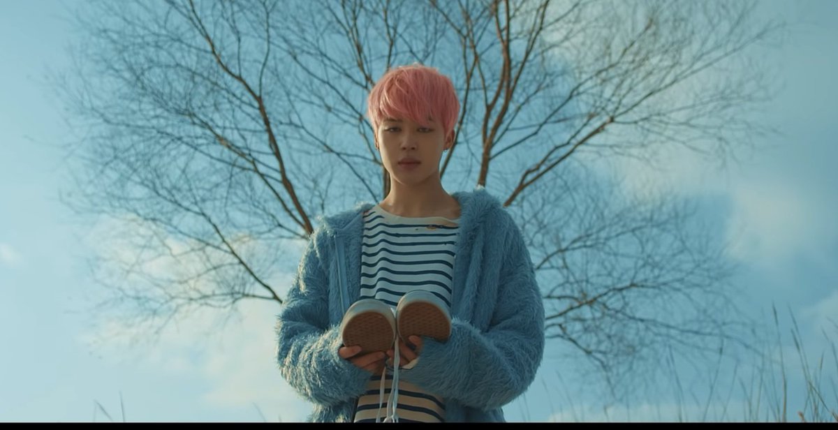 forever_Spring7's tweet photo. Voilà pourquoi je ne peux pas m'empêcher de pleurer à chaque fois que j'écoute Spring Day 😢
Elle restera gravée dans mon cœur pour toujours cette chanson 💕
C'est un chef d'œuvre 💜
#SpringDay200WeeksMelon #BTS https://t.co/jcqaiAQcHk