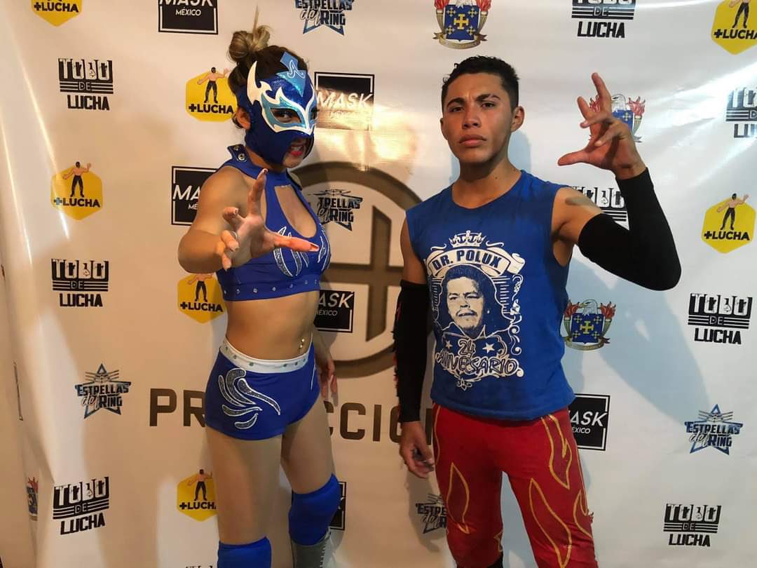 mas_lucha's tweet photo. Resultados Invasión DTU / Mask México 

• Princesa Azul y Dariux derrotaron a Zuzu Divine y Skyler
• Fight Panther Jr se llevó el triunfo ante Kevin, Samuray Jr y Aero Panther
•Camuflaje y Kaleth vencieron a Super Nova y AS Charro Jr
• Fuerza Guerrera NG derrotó a Crazy Boy https://t.co/VjAYsBJLHh