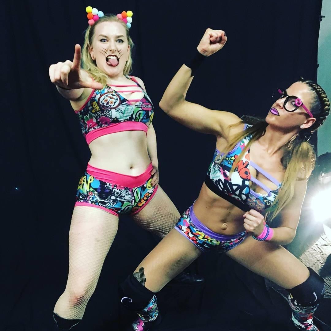 christijaynes's tweet photo. This photo of #PowMeow popped up on my timeline from 3yrs ago.
@meowdyxyall 😼👊🏽💥💫 https://t.co/dVYJDa4D5s