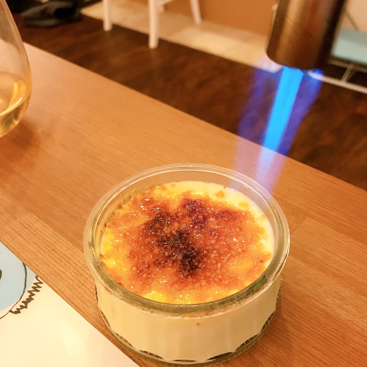 ぴんくのねずみ 南部に生息中 コストコで買ったクレームブリュレ めちゃうま 遠くにモロゾフのプリンを感じました 入れ物がガラスなので何かに再利用できそうなところも ですね