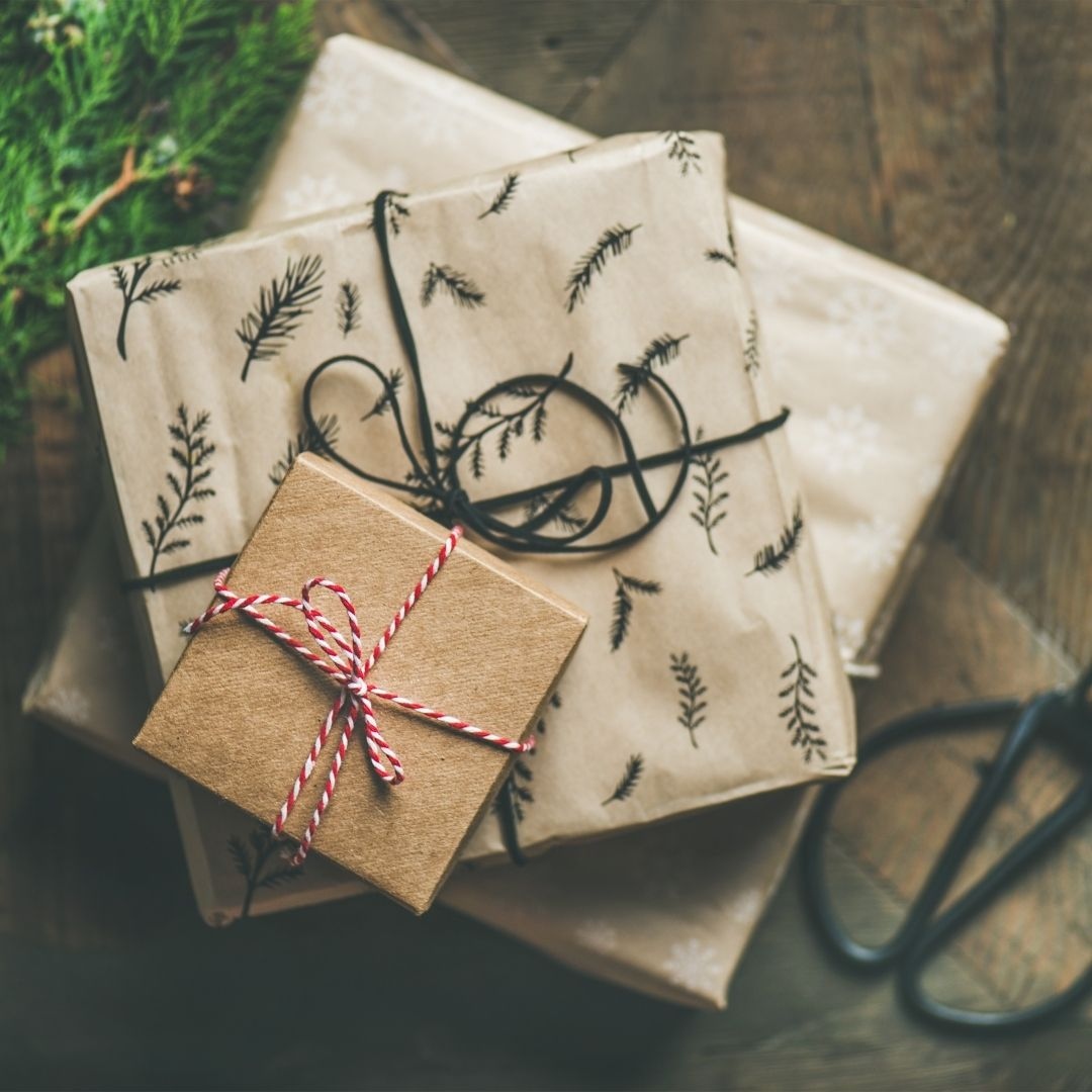 Need some inspiration for eco-friendly Christmas gifts? There are some lovely ideas here: bbcgoodfood.com/review/best-su…

#christmasgifts #ecofriendly #ecofriendlychristmas #sustainableliving @bbcgoodfood @notonthehighstreet @trouva @nkuku @asliceofgreen @planetorganic