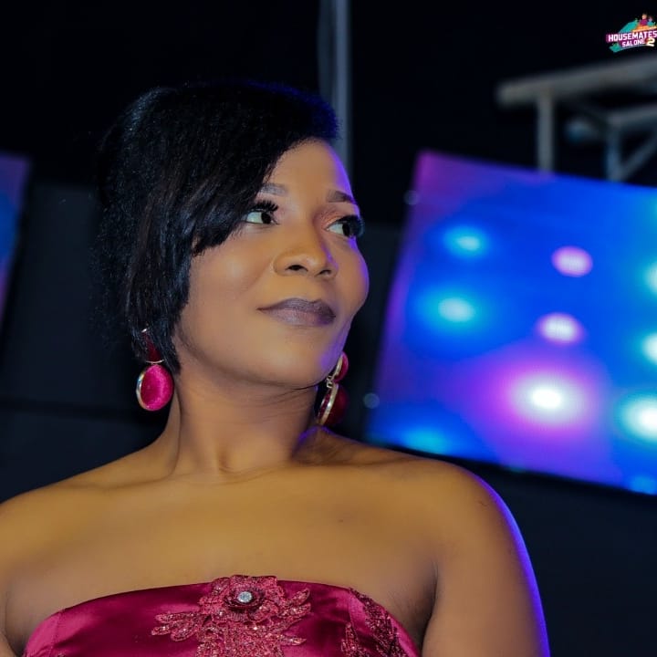 Meet the WINNER of this year's Housemates Salone reality TV show. She grabbed the whopping cash prize of 250 Million Leones plus a super round trip to Dubai. 

The 30-year-old mother of a priceless daughter say the minds of the youth shall grow and increase in knowledge.