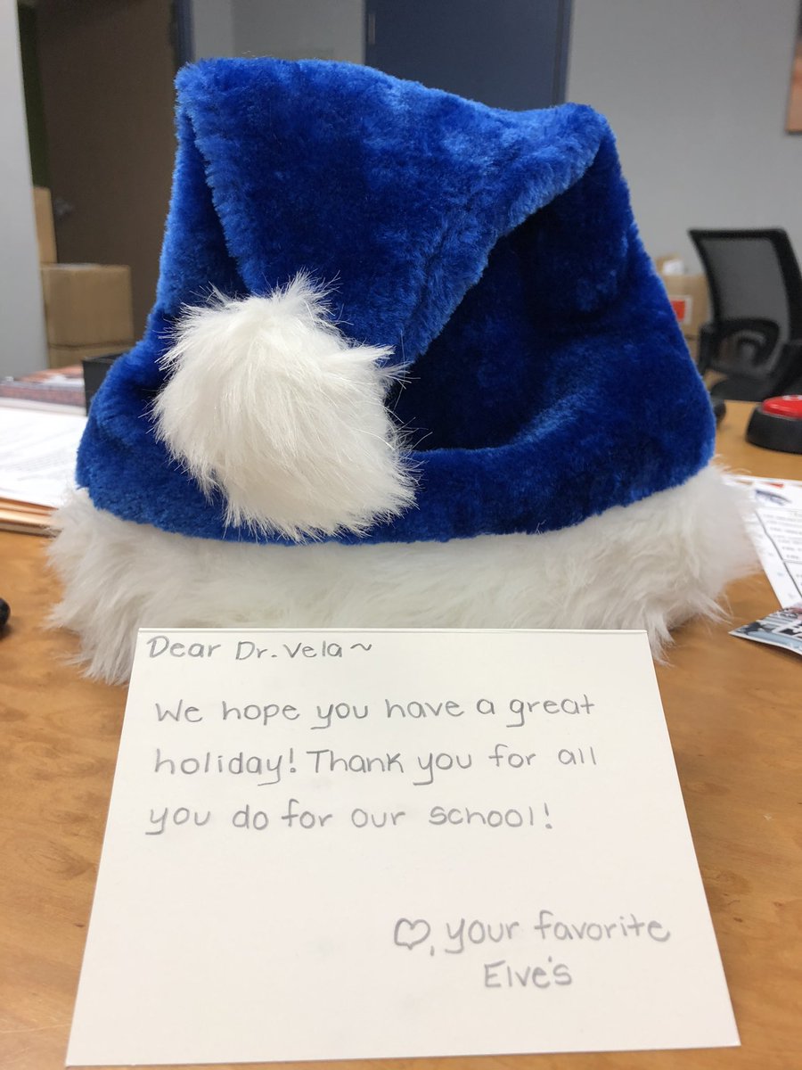 Vela_Ldrshp's tweet photo. You know it’s a great day when some elves surprise you with a Mustang Blue Holiday Hat! @WoodlandsMS_PBC #ConnectSupportAccelerate https://t.co/UBiBIs10Au