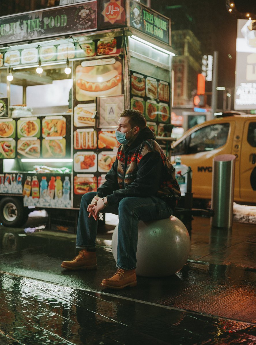 man the ray tracing in this game is crazy I totally see how this took them 8 years