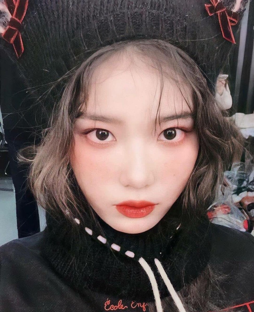 dlwlrmaof's tweet photo. @ 𝗡𝗔𝗡𝗔你我𝙥𝙡𝙖𝙮𝙡𝙞𝙨𝙩 › 🎶 % so ᥲrᥱ u hᥲppч now?. . . ₊ #HTSGHozjer #HozSayGoodbye 

¿Han escuchado 'Hard to say goodbye' de Hozjer? Sin duda mi soulmate se lució con este tema ¡Deberían escucharla! Y de paso a todo @FIXtwt_ también. https://t.co/bd5v46Xtj4