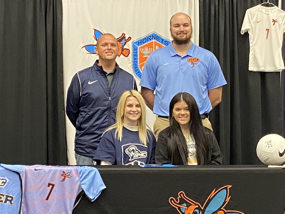 SGCSoccer1's tweet photo. Happy for @sam_crews_13 and @gracieflowersss for signing to play at Blue Mountain today! Excited to see what they can offer at the next level! @BMC_soccer #FutureToppers #LadyHornet⚽️ #TheSisterhood https://t.co/l95KjWGeK5