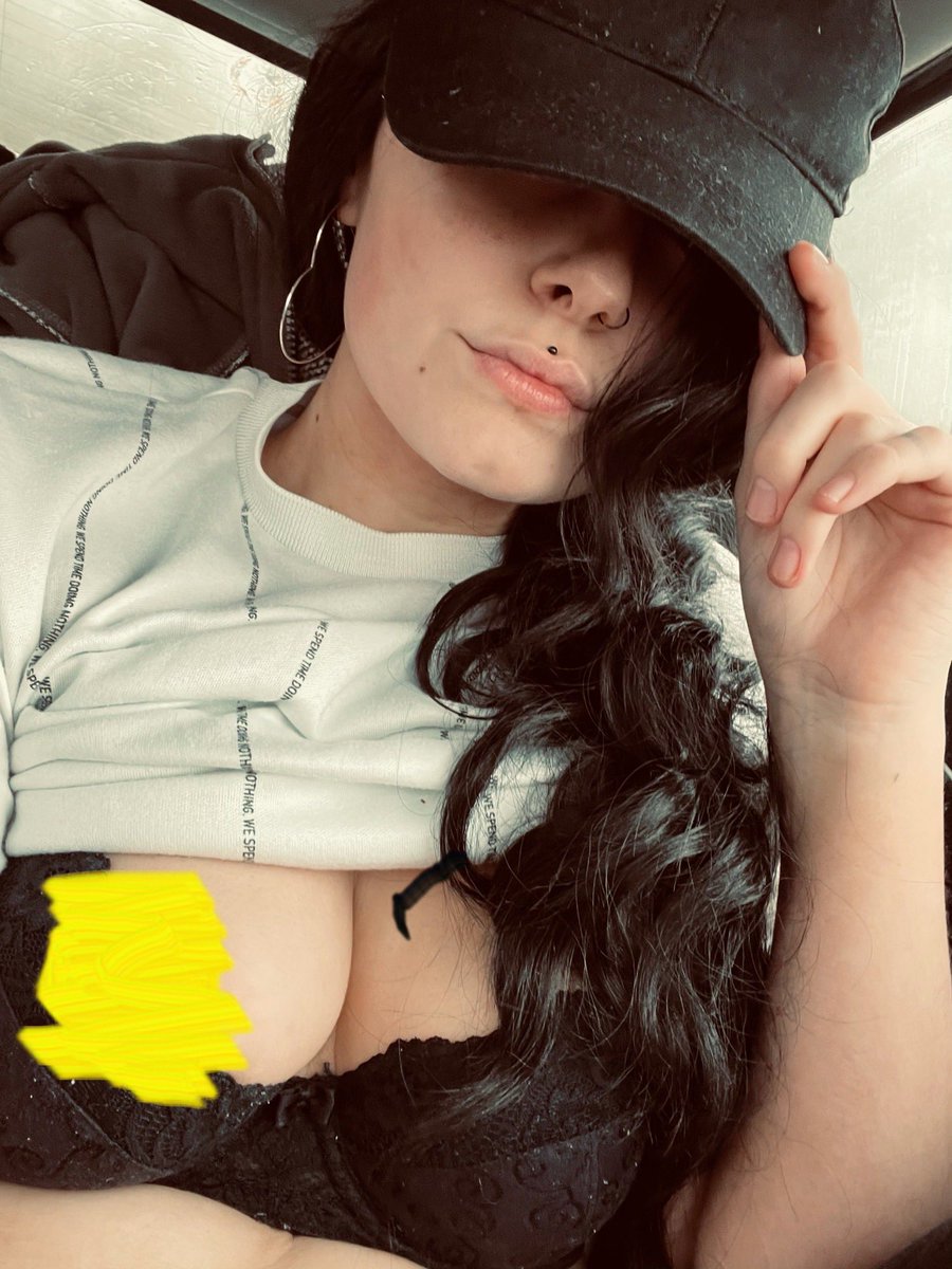 PeachesDanni's tweet photo. I can make all your rides exciting 🚘.  
✨sub to my onlyfans for uncensored and more pics✨
Would love to do some more private content for my subs please ask and I’ll see what I can arrange ! 💕💕 

#onlyfansgirl #buyingcontent #suggarbaby #carrides #titts #private #linkinbio https://t.co/t5DXloKd9m