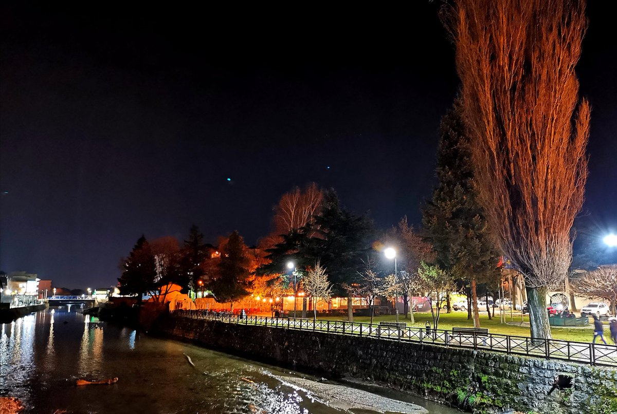 PejaTourism's tweet photo. Beautyful night for beautyful walk 🙋♂️🙋♀️👌 @VisitPeja @virtytmorina
#pejacity❤️ #Peja☕🌹 #pejanight #riverside #river #walkingpath #pedestrianpath #vocation #holidays #holodayseason #rugova #outdoors #outdoorlife #walking #walkers https://t.co/K1qzORojMQ